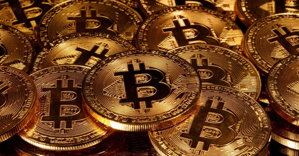 Cryptoverse: Bitcoin Booming Market 2 Trilyon Doları Geçmeye Yardımcı Oluyor