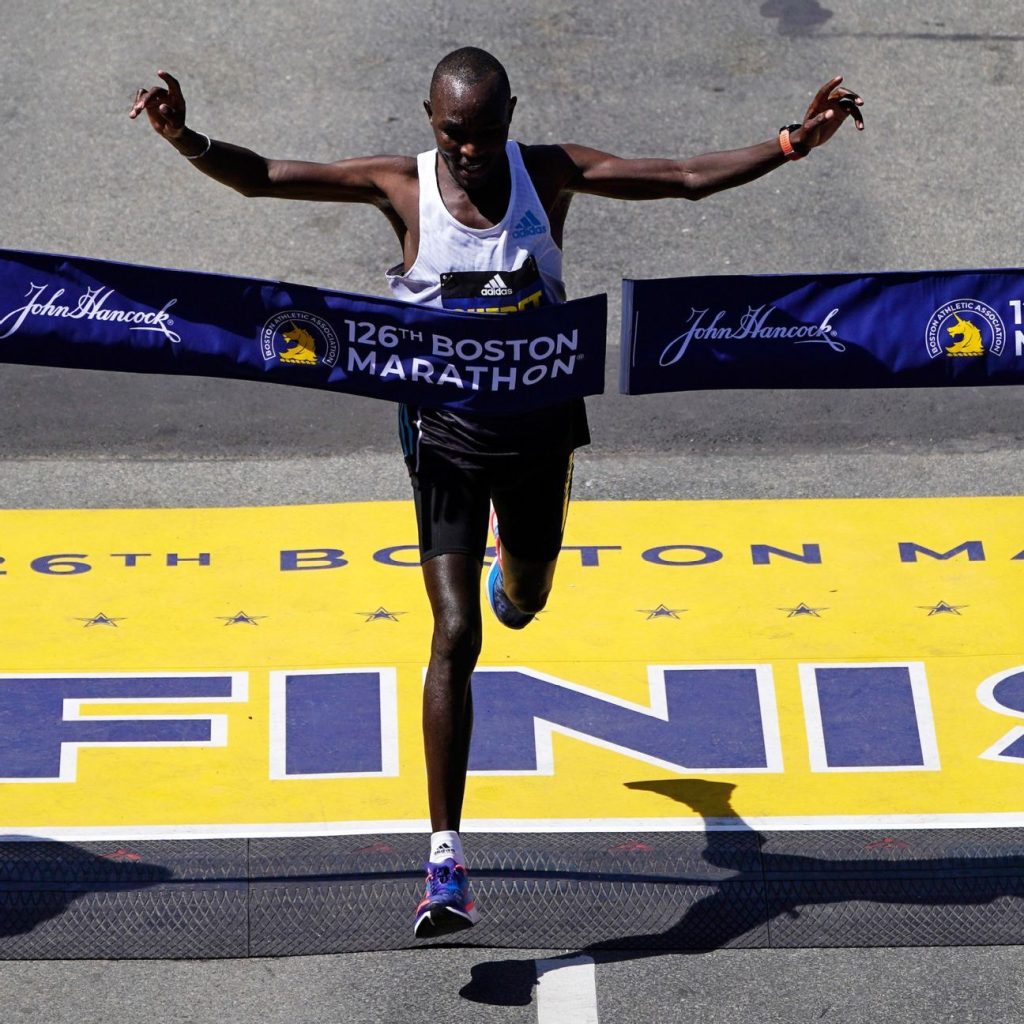 Kenyalı koşucu Evans Chibet, Patriots Day'e dönüş yarışında 2022 Boston Maratonu'nu kazandı