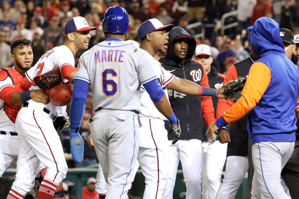 Steve Sesch, Mets'in Francisco Lindor'unu Yendiği İçin Özür Diledi