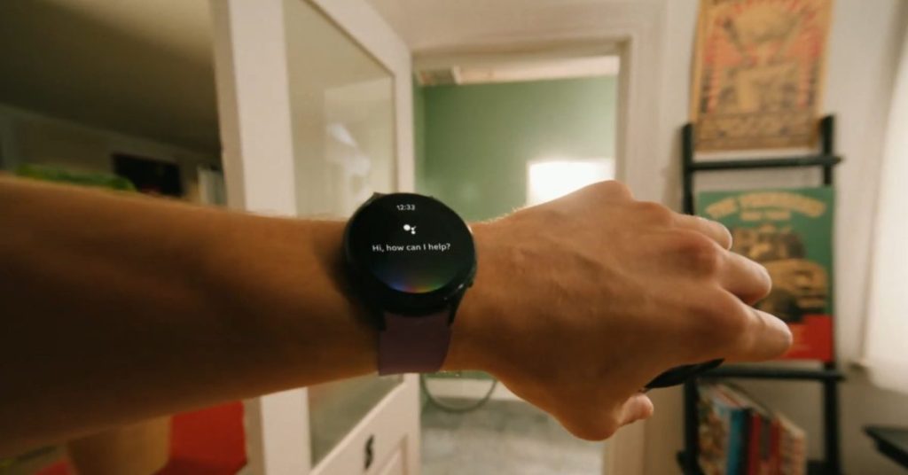 Google Asistan, Play Store üzerinden Galaxy Watch 4'e yayılıyor
