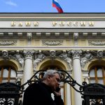 Rusya merkez bankası, düşük istikrar risklerini öne sürerek kilit faizi düşürdü