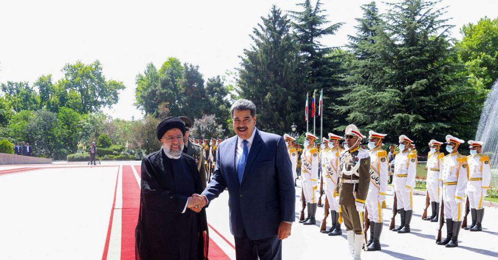 ABD yaptırımları kapsamında İran ve Venezuela 20 yıllık işbirliği planını imzaladı