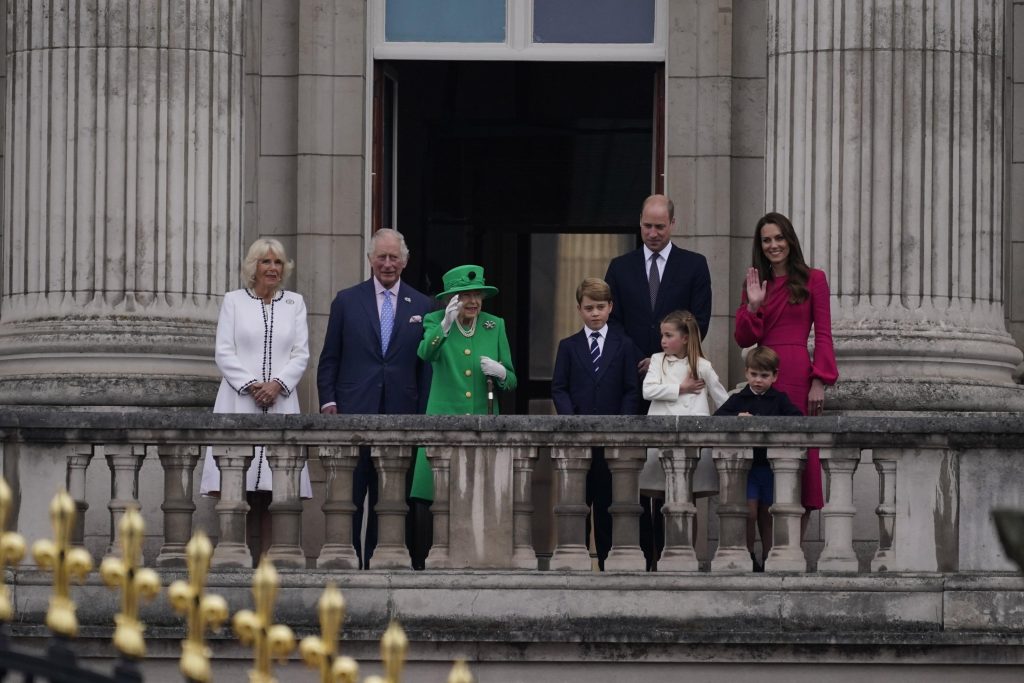 Kraliçe II. Elizabeth'in Platin Jübilesi: Kapanış Töreni