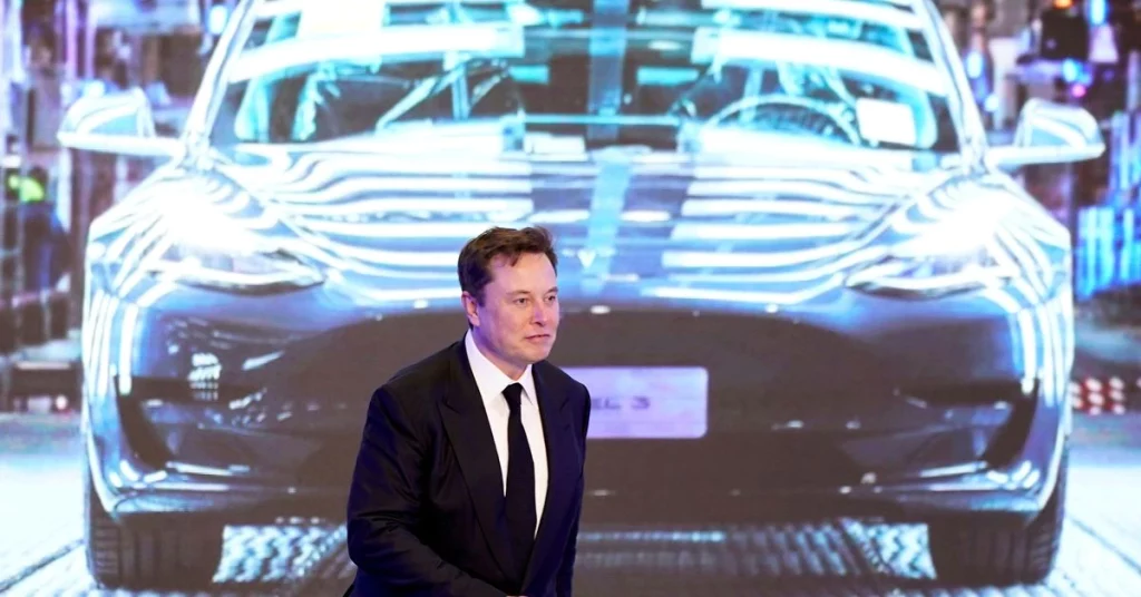 ÖZEL: Ekonomi hakkında ‘çok kötü’ hisseden Musk, Tesla’nın %10’unu işten çıkarmak istiyor