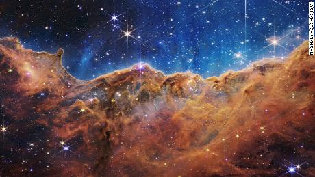 NASA, yıldızların, galaksilerin ve ötegezegenlerin yeni Webb Teleskobu görüntülerini ortaya çıkardı