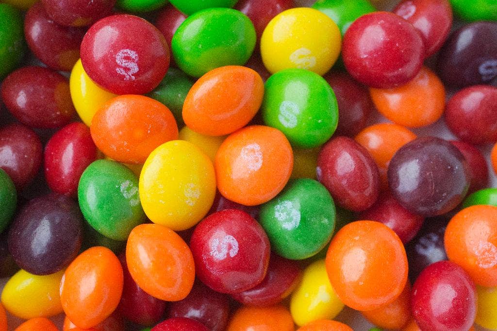 Dava, Skittles’ın ‘insan tüketimine uygun olmadığını’ iddia ediyor