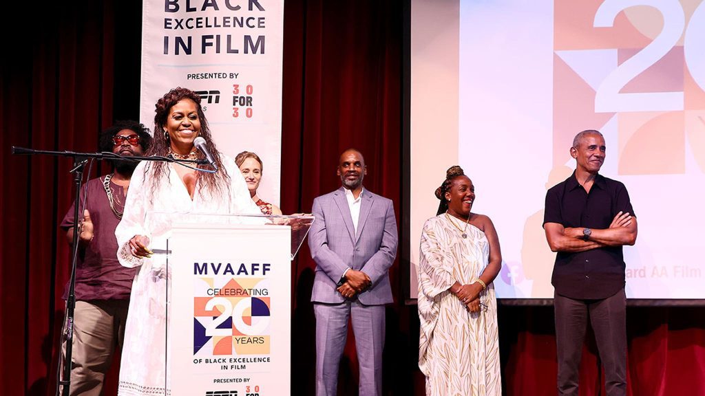 Obama, Martha's Vineyard'da Afro-Amerikan Film Festivali'ni Ezdi