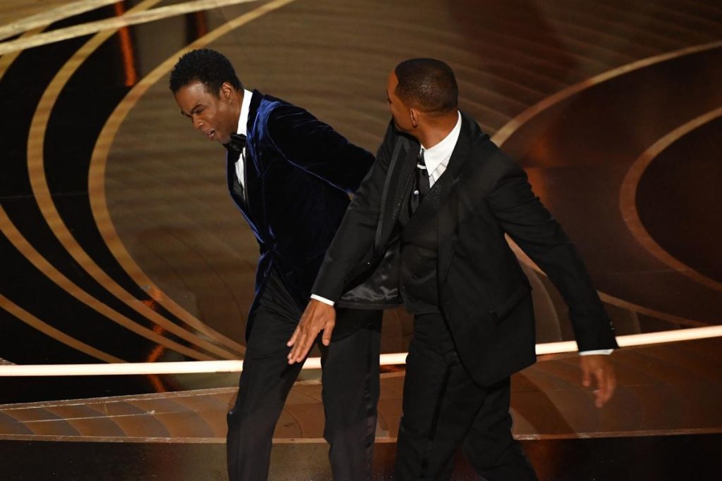Chris Rock, Will Smith'i tokatladıktan 5 ay sonra Oscar'a ev sahipliği yapma teklifini geri çevirdiğini söyledi