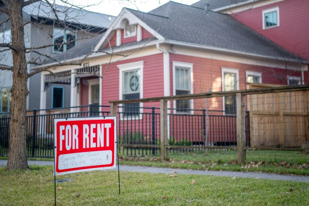 Yeni veriler, kiraların ve ev fiyatlarının daha yavaş arttığını gösteriyor