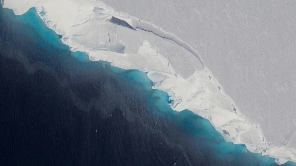 Thwaites Buzulu kabaca Florida büyüklüğündedir ve okyanusa düşerse deniz seviyelerini yaklaşık 16 fit yükseltebilir.