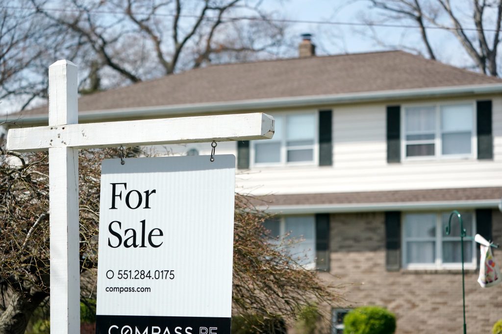 Gelecek yıl evinizi satmak mı istiyorsunuz?  Bununla ilgili bazı kötü haberler var.