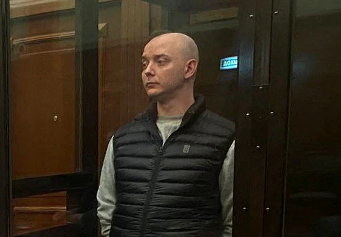 Gazeteci Ivan Safronov vatana ihanetten 22 yıl hapis cezasına çarptırıldı