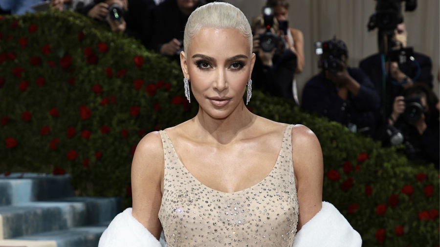 Kim Kardashian özel sermaye şirketi kuruyor