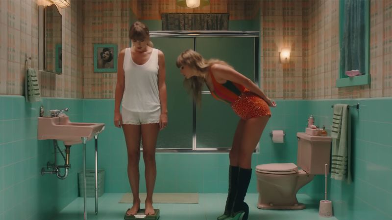 Taylor Swift'in 'Anti-Hero' müzik videosu tepkiler üzerine düzenlenmiş gibi görünüyor