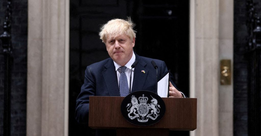 İngiltere'nin bir sonraki başbakanı olma yarışı, Boris Johnson'ın arkasındaki ivme arttıkça başlıyor