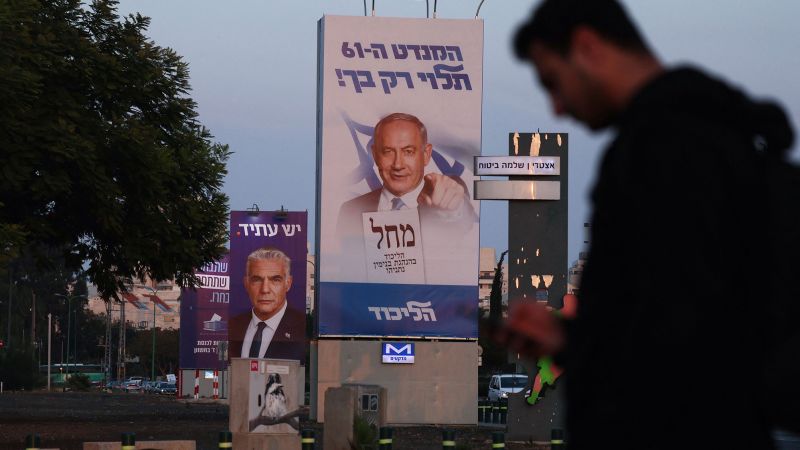 İsrail seçimleri: Seçmenler dört yıl içinde beşinci seçimlerde sandık başına giderken Netanyahu geri dönmek istiyor