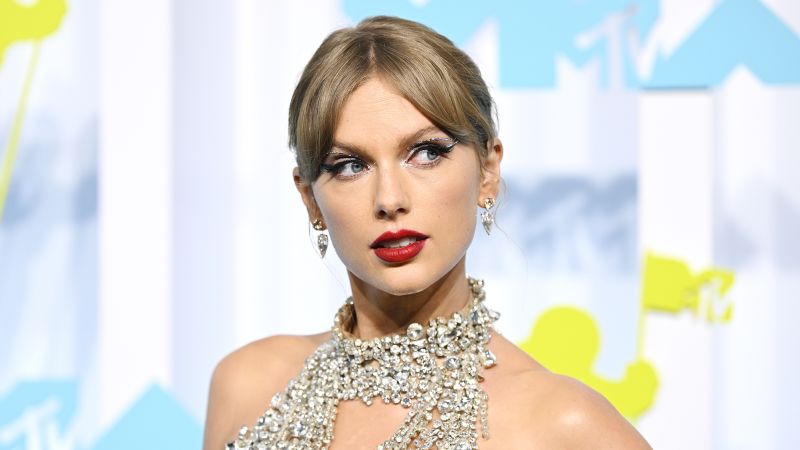 Taylor Swift: Ticketmaster fiyaskosu ‘bana acı verdi’