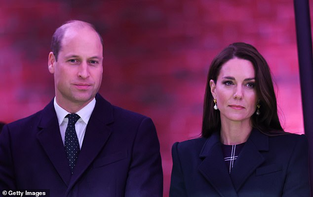 Caroline Kennedy ve John Kerry, William ve Kate’in Boston’daki Earthshot etkinliğine katılamadılar.