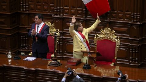 Peru Devlet Başkan Yardımcısı Dina Bouluart, Peru'nun Lima kentinde düzenlenen yemin törenine katıldı. 
